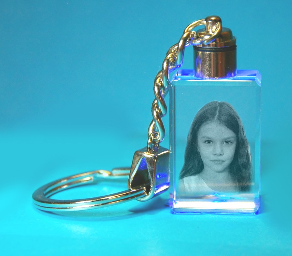 2D Photo Keyring With Light 20 X 30 X 15